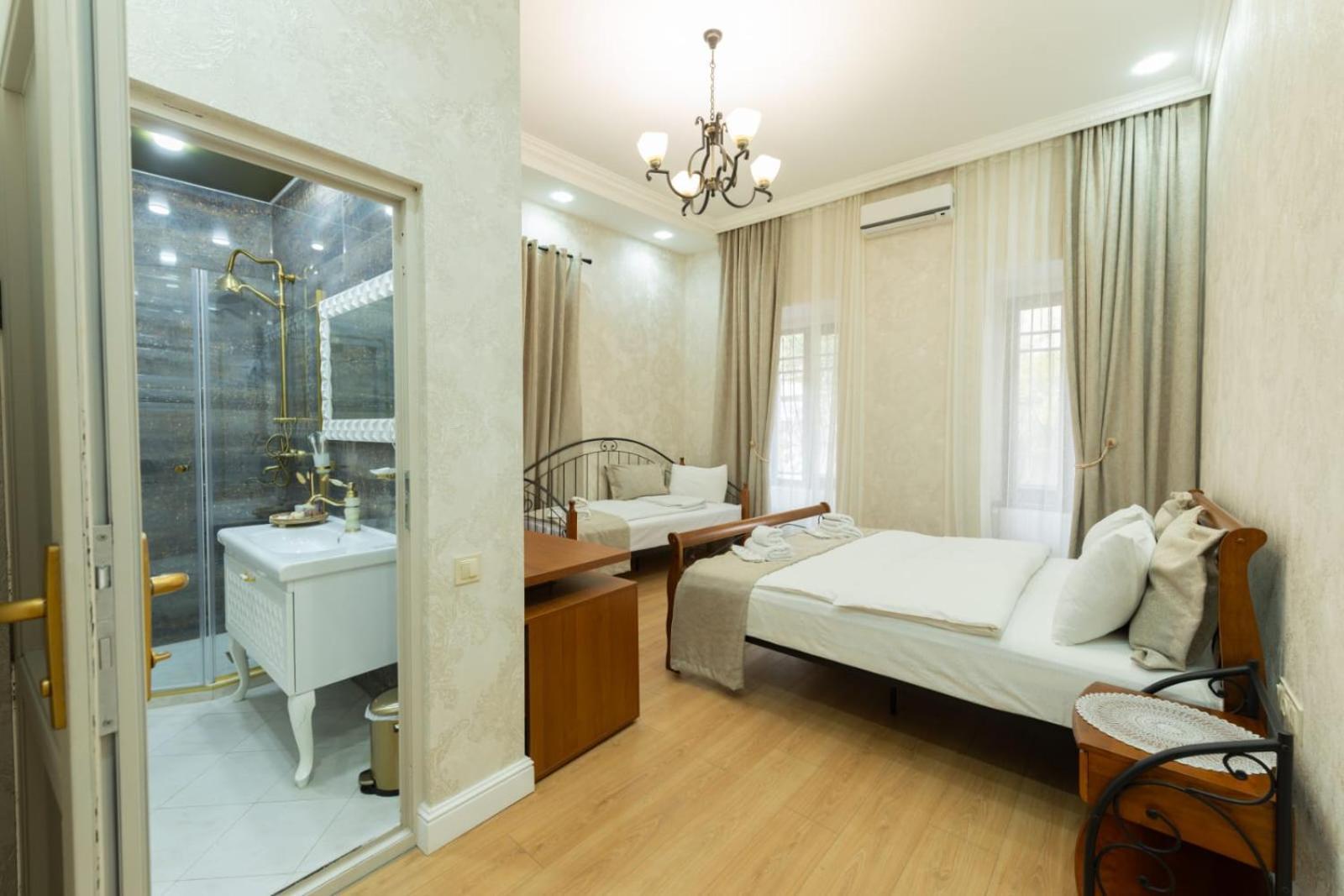 Marita Hotel Tbilisi Zewnętrze zdjęcie